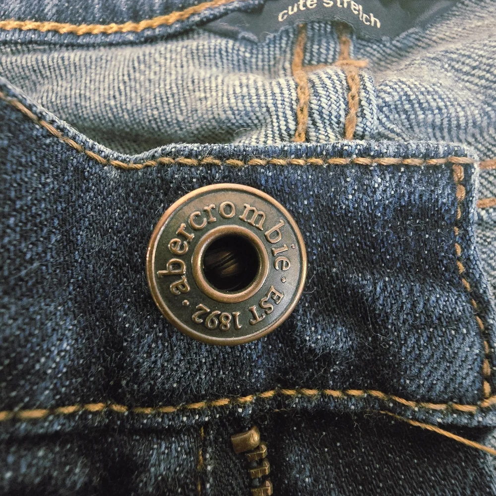 Abercrombie Kids Blue Distressed Jeans Size 14